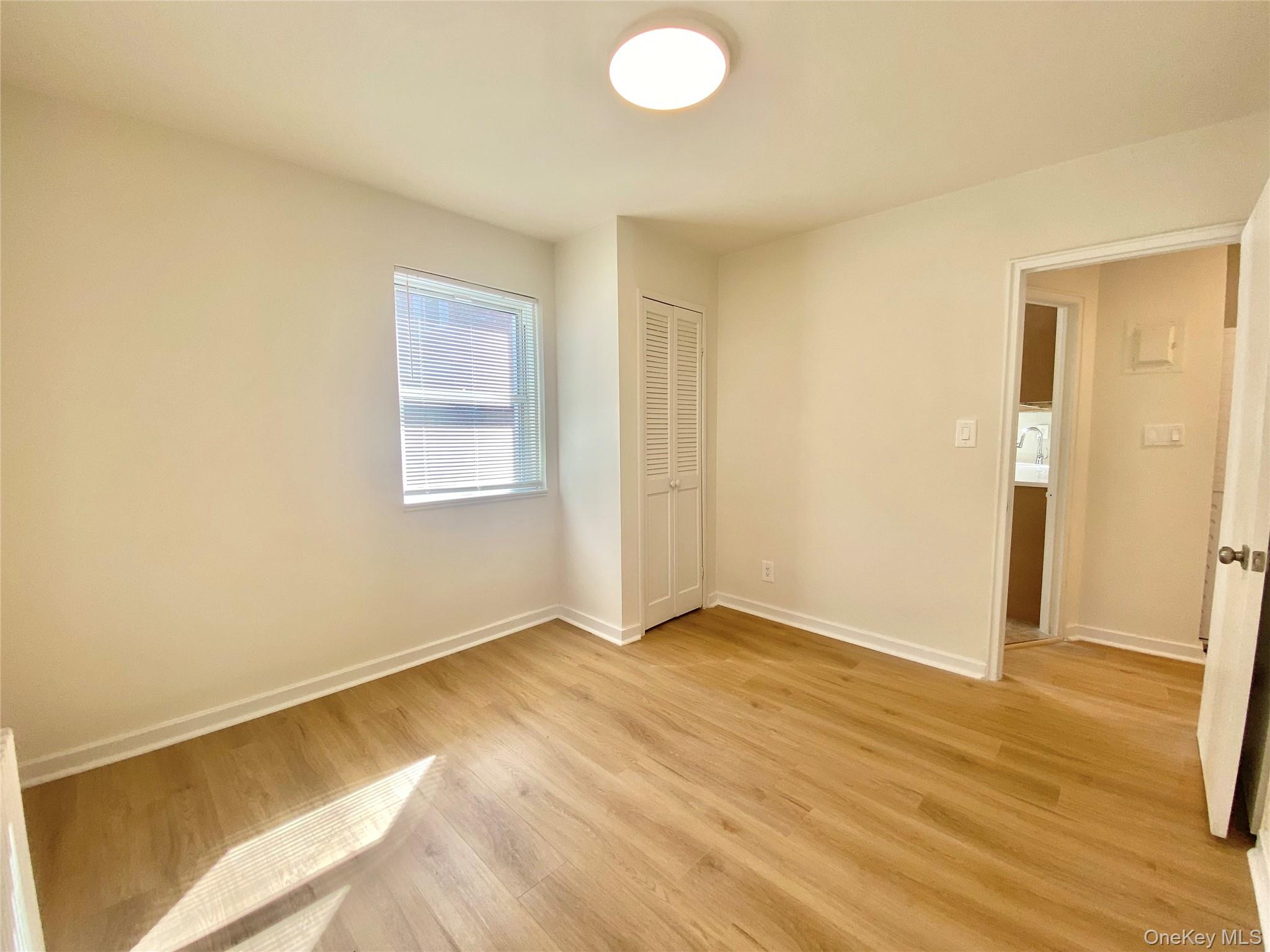 #8 photo, 264-15 Langston Avenue, クイーンズ区 Glen Oaks , NY 11004