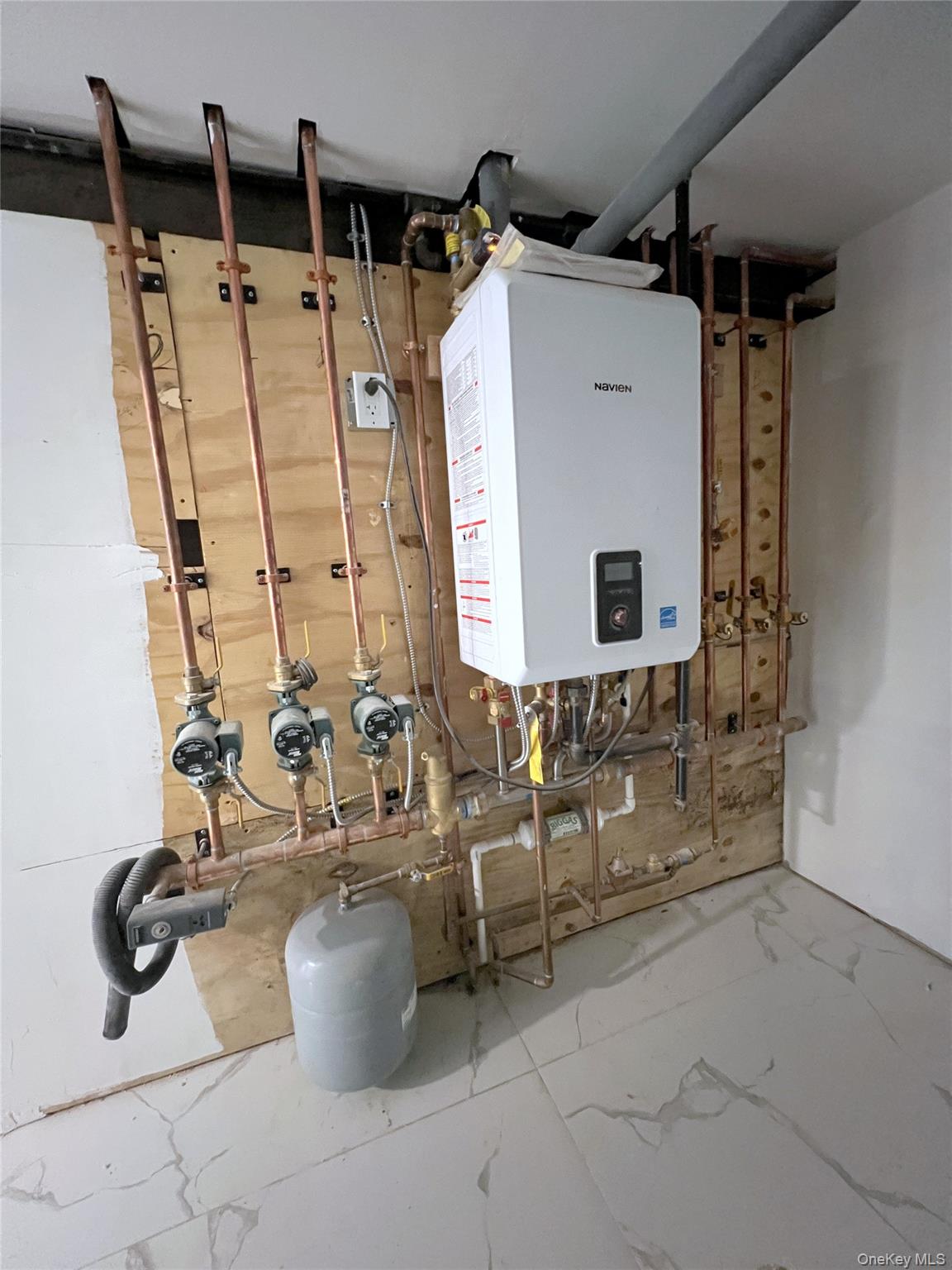 #11 photo, 6608 73rd Place, Middle Village , NY 11379