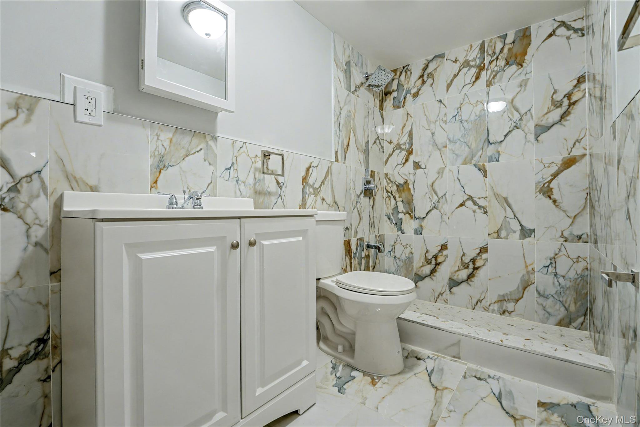 #13 photo, 104-40 194th Street, Saint Albans , NY 11412