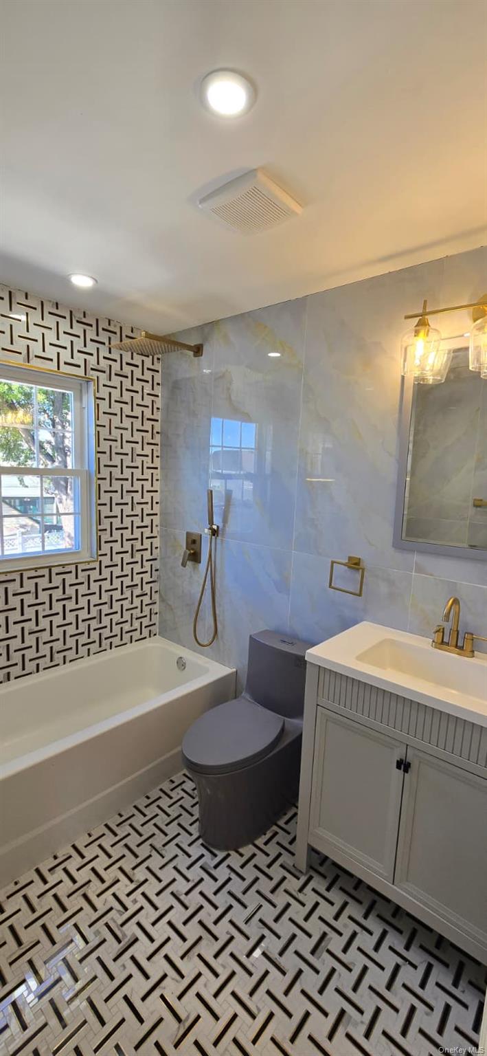 #5 photo, 104-40 194th Street, クイーンズ区 Saint Albans , NY 11412