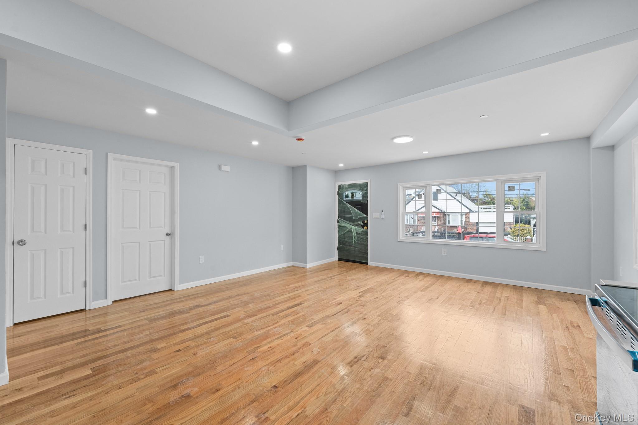 #10 photo, 223-12 134th Road, Laurelton , NY 11413