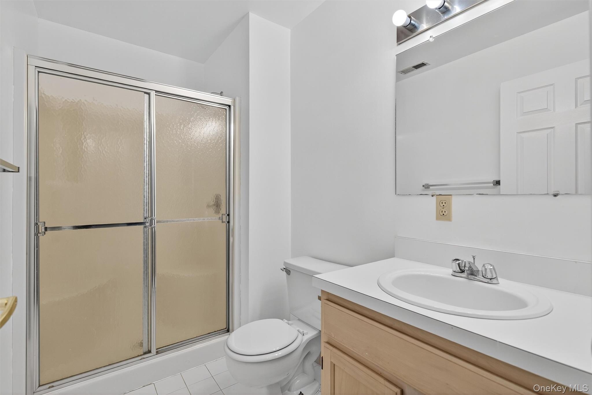 #19 photo, 307 Gazebo Court, New Windsor , NY 12553