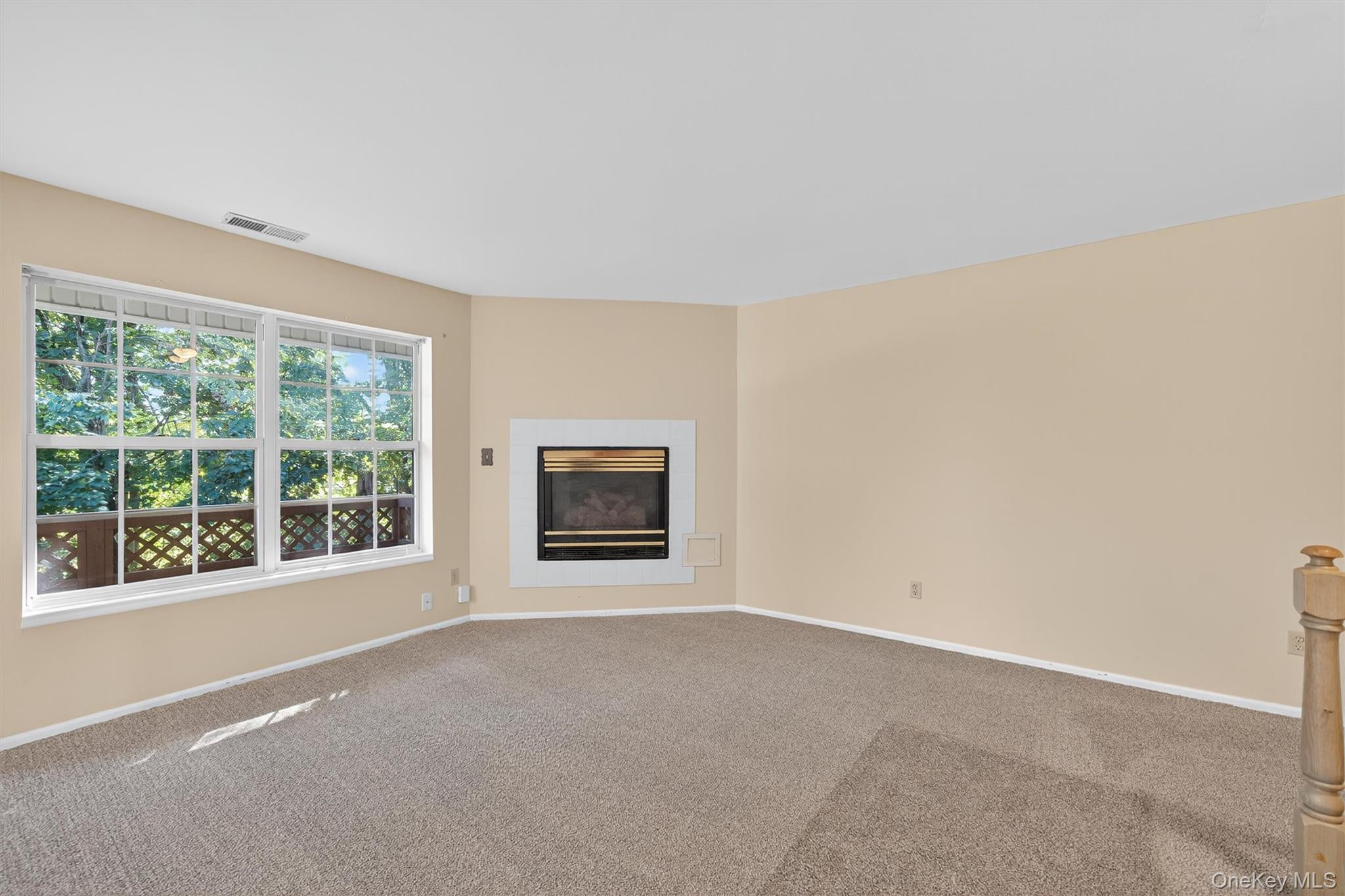 #6 photo, 307 Gazebo Court, New Windsor , NY 12553