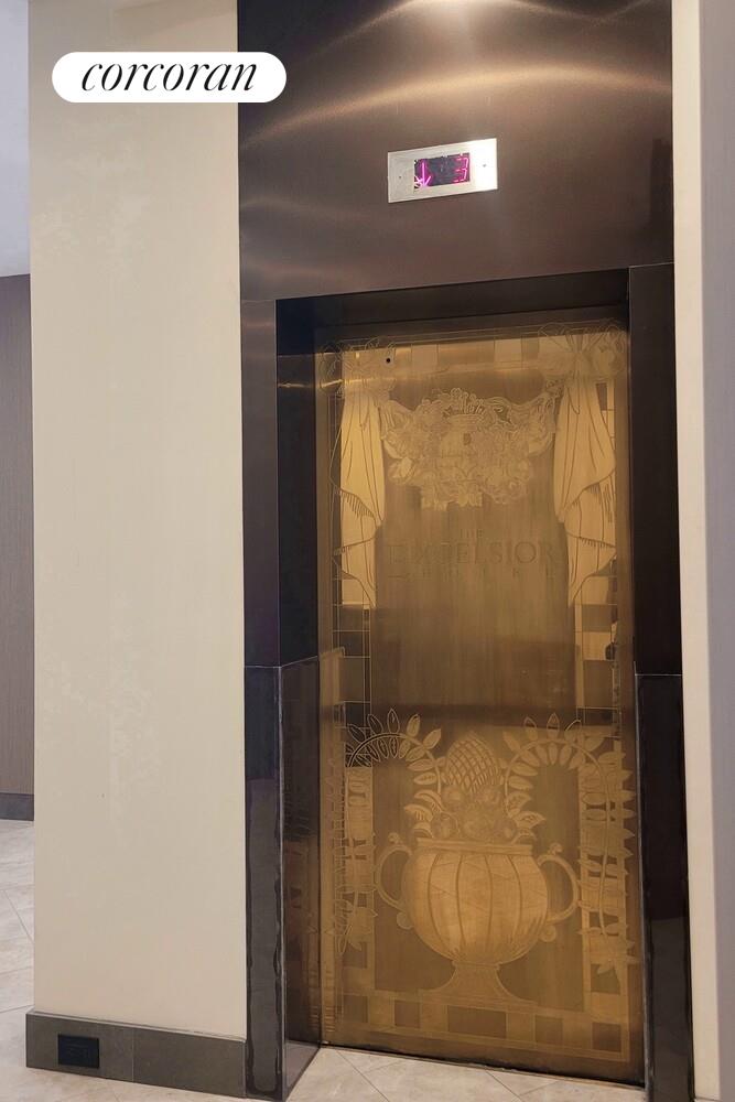 #17 photo, New York City, Upper West Side , NY 10024