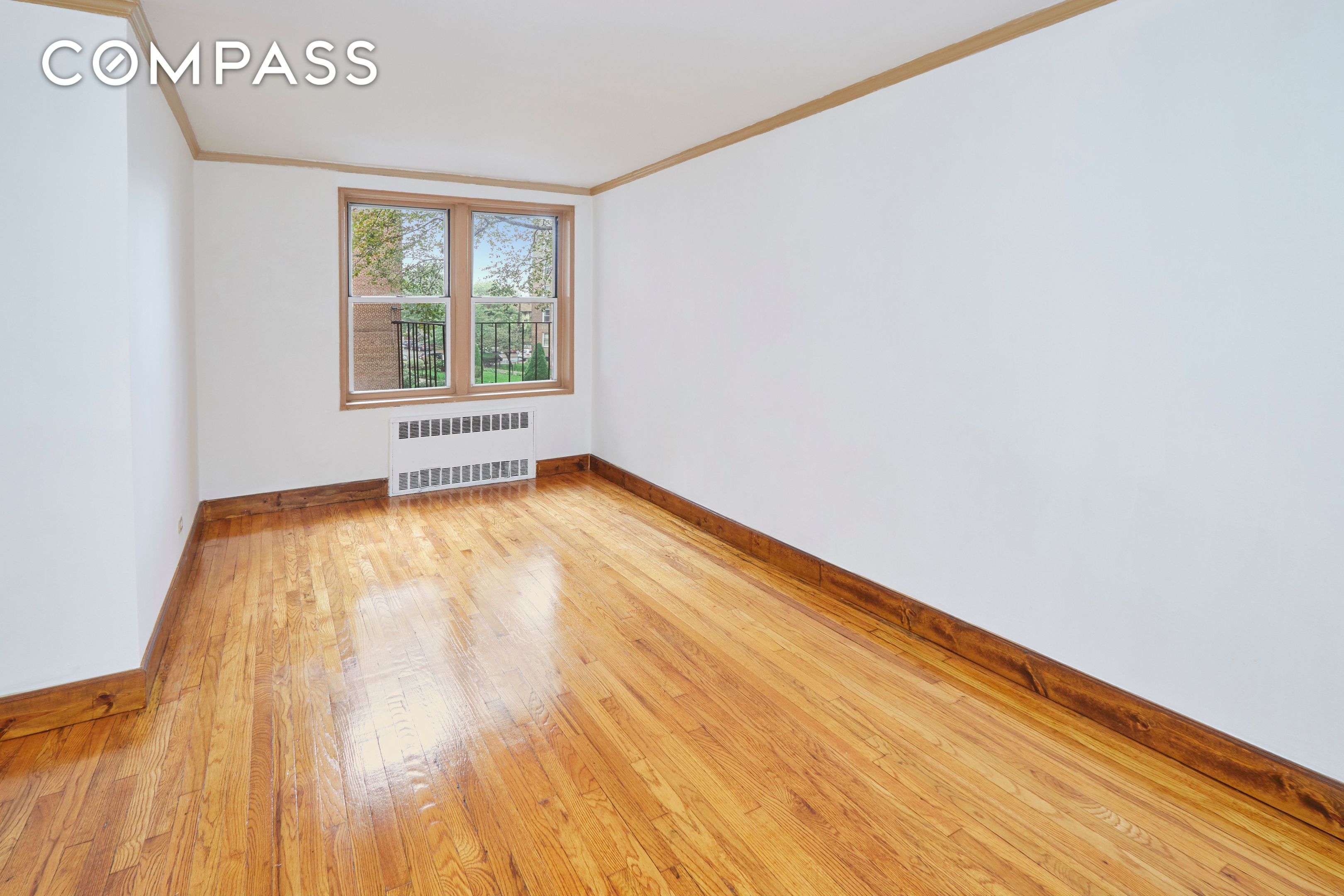 #4 photo, 3420 Ave H, ブルックリン区 East Flatbush , NY 11210