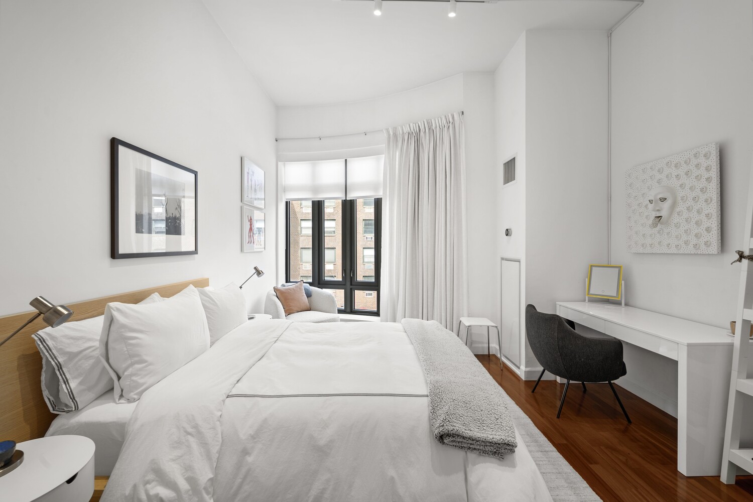 #18 photo, 3 MORTON Square, マンハッタン West Village , NY 10014