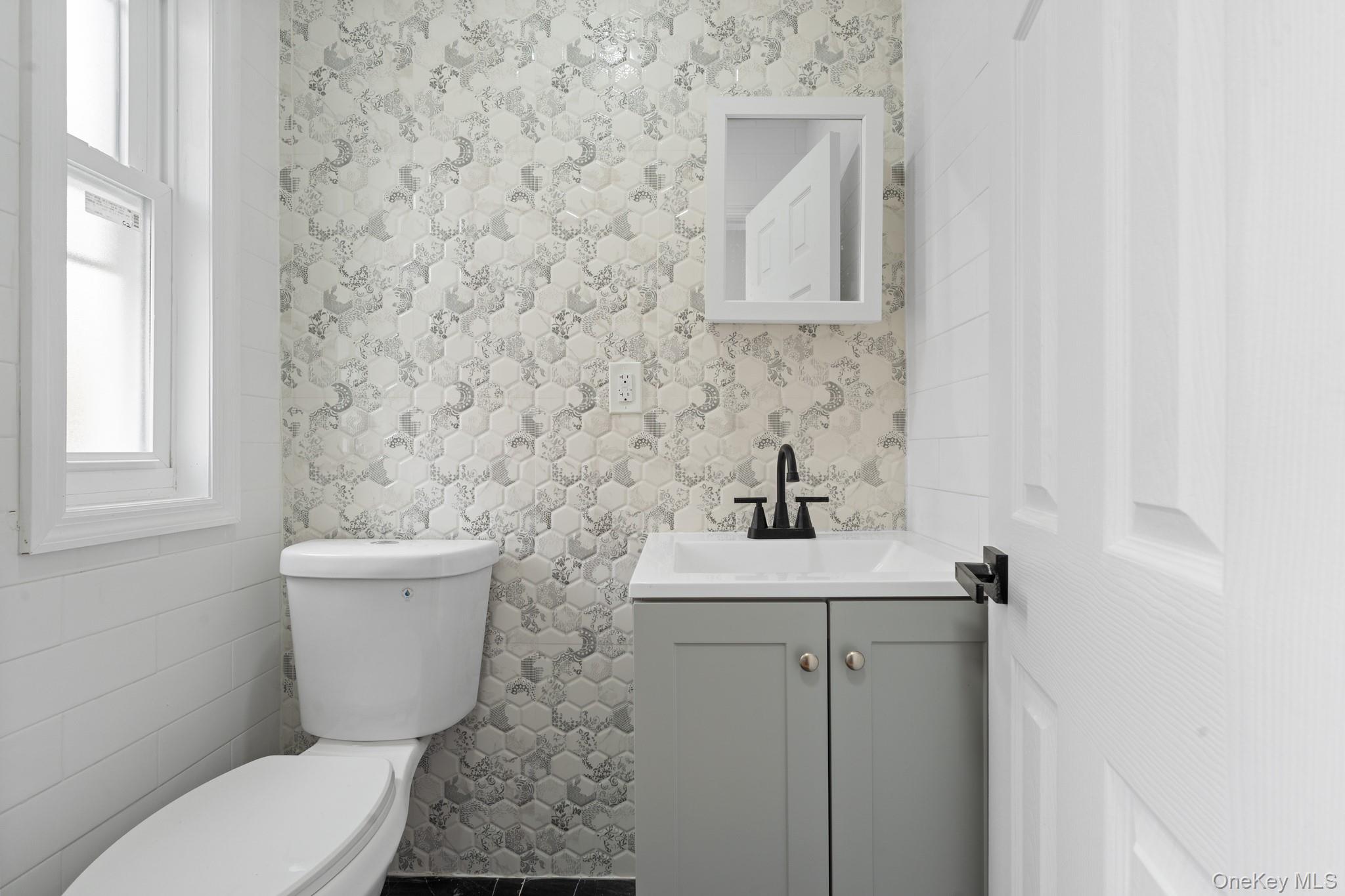 #8 photo, 12805 116th Avenue, クイーンズ区 South Ozone Park , NY 11420