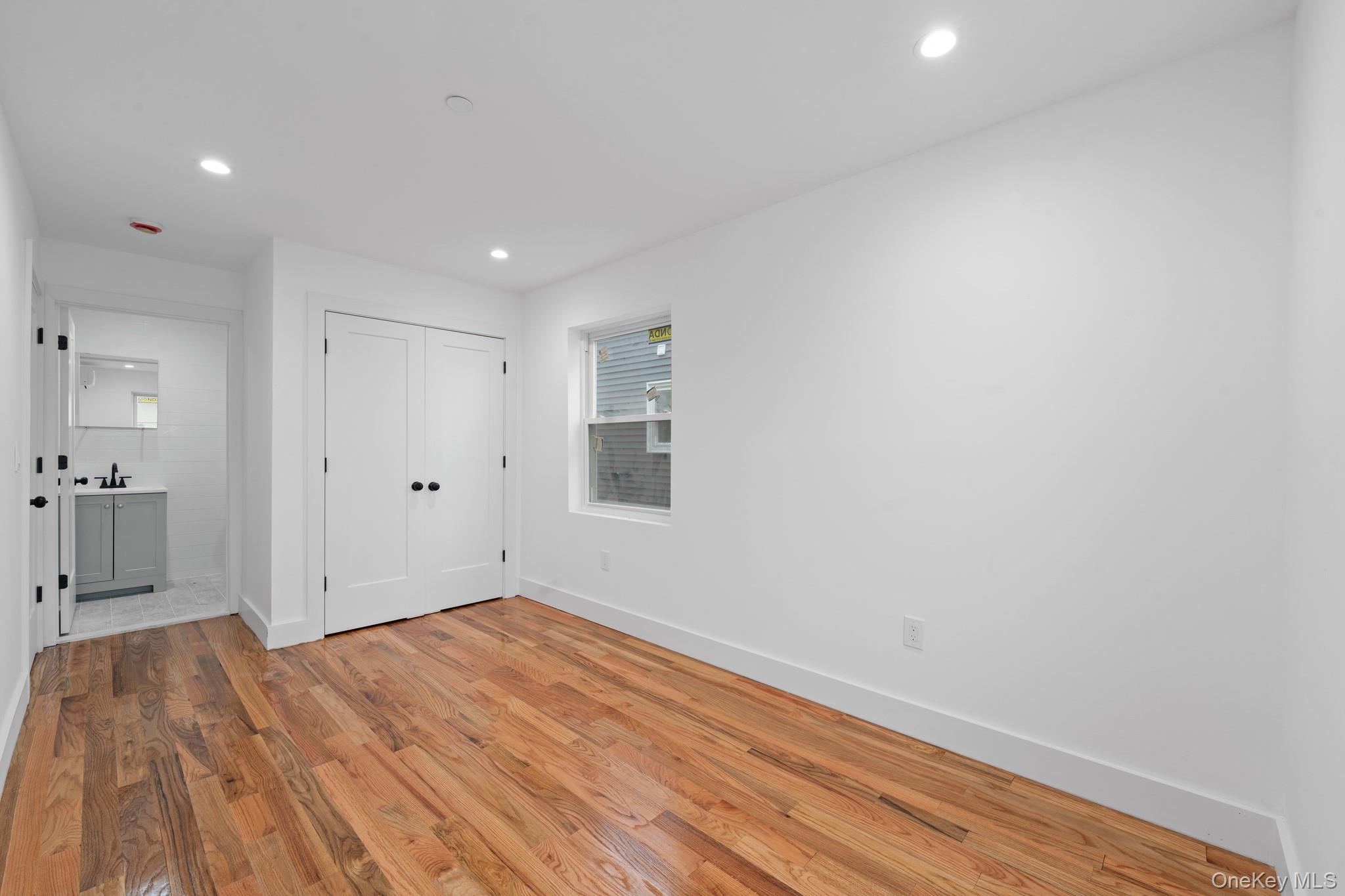 #5 photo, 69-50 Hessler Avenue, クイーンズ区 Arverne , NY 11692