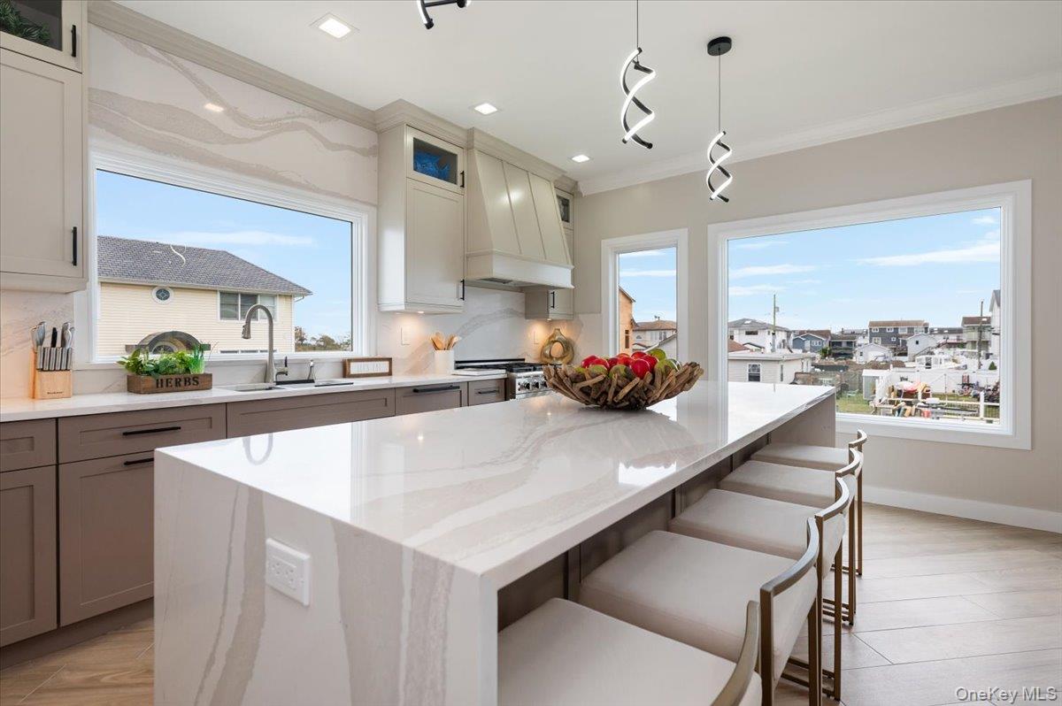 #10 photo, 3695 S Somerset Drive, Seaford , NY 11783