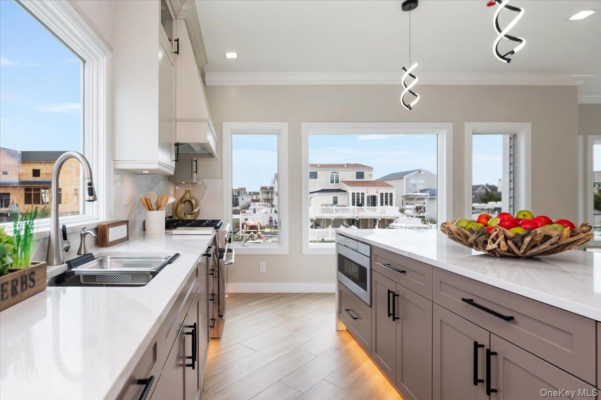 #8 photo, 3695 S Somerset Drive, Seaford , NY 11783