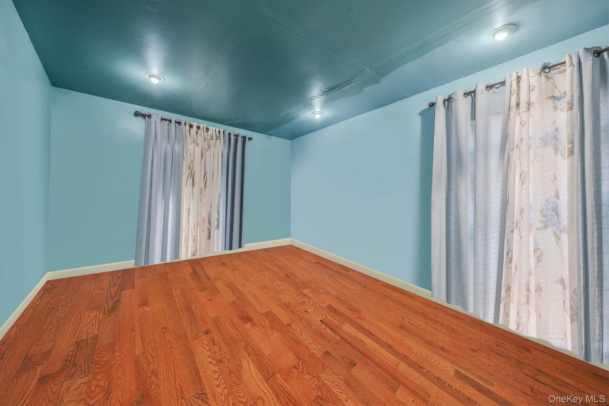 #8 photo, 221 Alabama Avenue, ナッソー郡 Hempstead , NY 11550