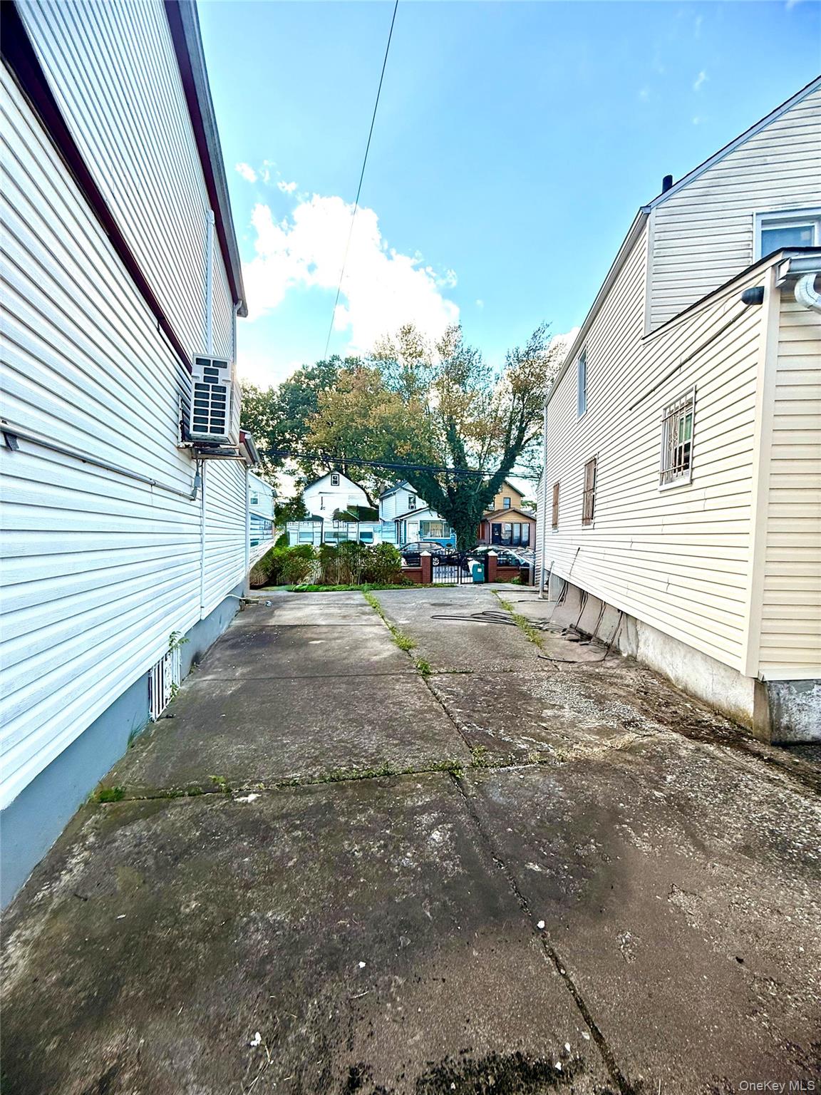 #5 photo, 11409 135th Street, クイーンズ区 South Ozone Park , NY 11420