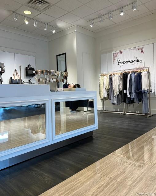 #2 photo, 8285 Jericho Turnpike, ナッソー郡 Woodbury , NY 11797