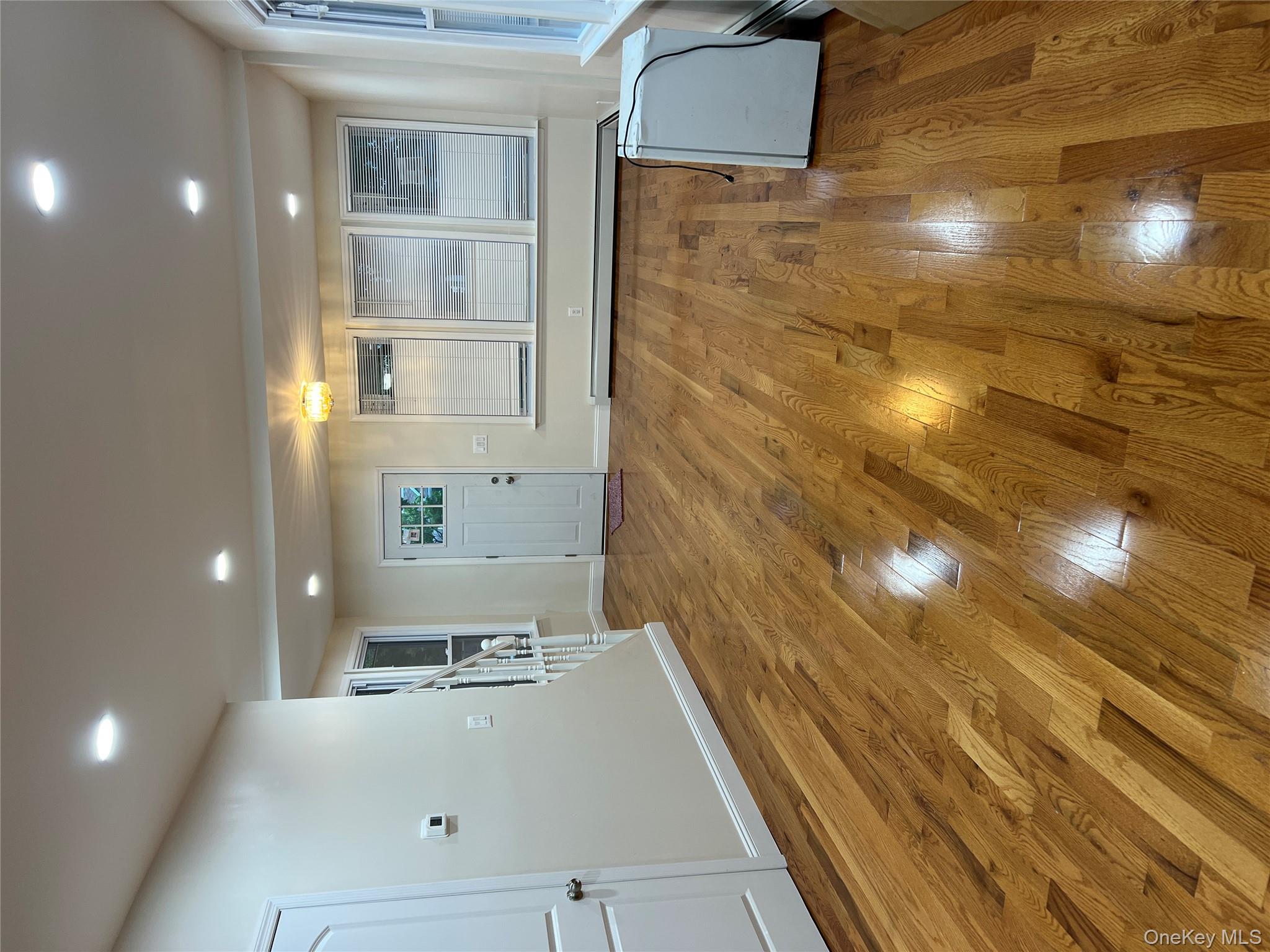 #14 photo, 15516 115th Drive, クイーンズ区 Jamaica , NY 11434