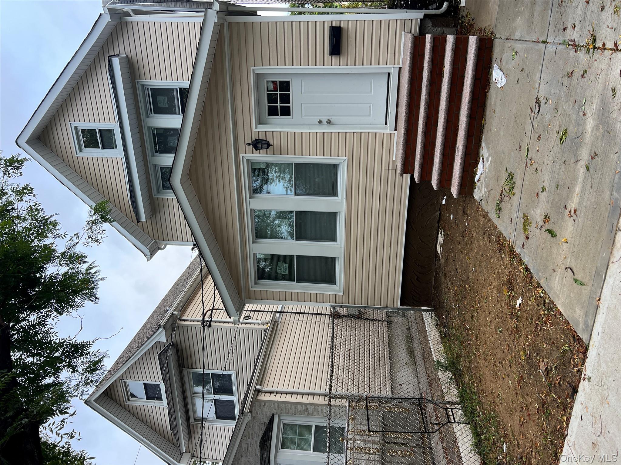 #2 photo, 15516 115th Drive, クイーンズ区 Jamaica , NY 11434