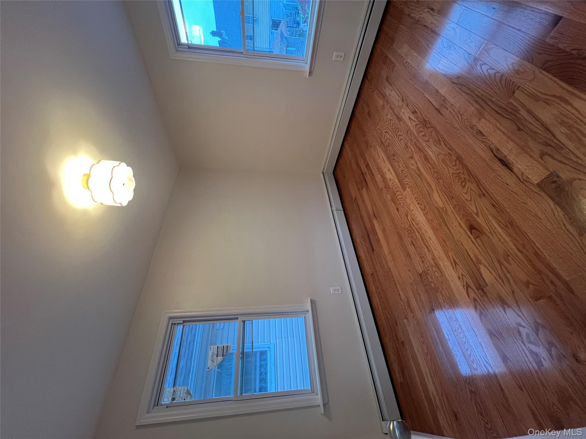 #8 photo, 15516 115th Drive, クイーンズ区 Jamaica , NY 11434