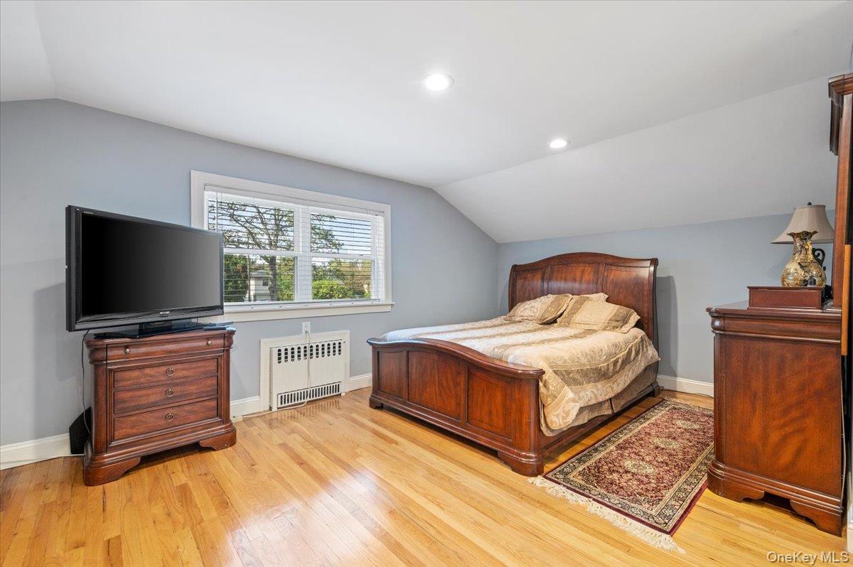 #19 photo, 1109 Round Swamp Road, 长岛 贝斯佩奇 Old Bethpage , NY 11804