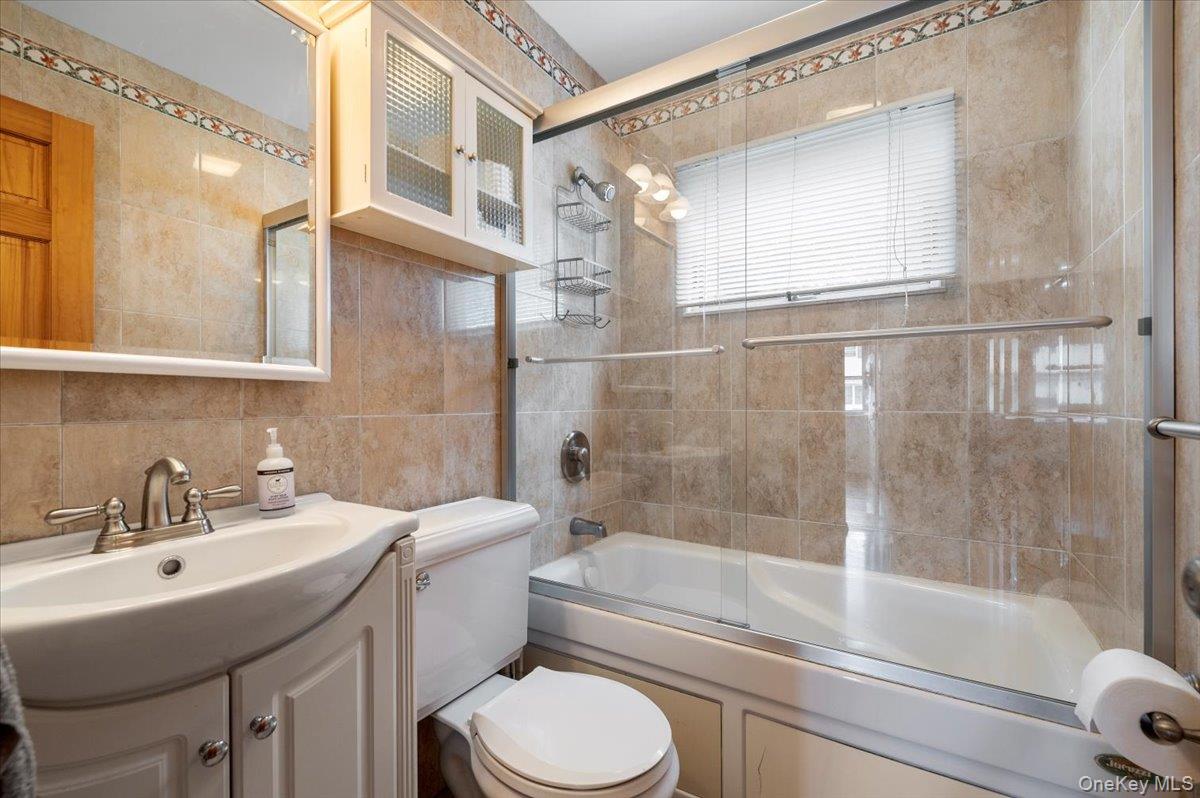 #16 photo, 186 11th Street, ナッソー郡 Bethpage , NY 11714