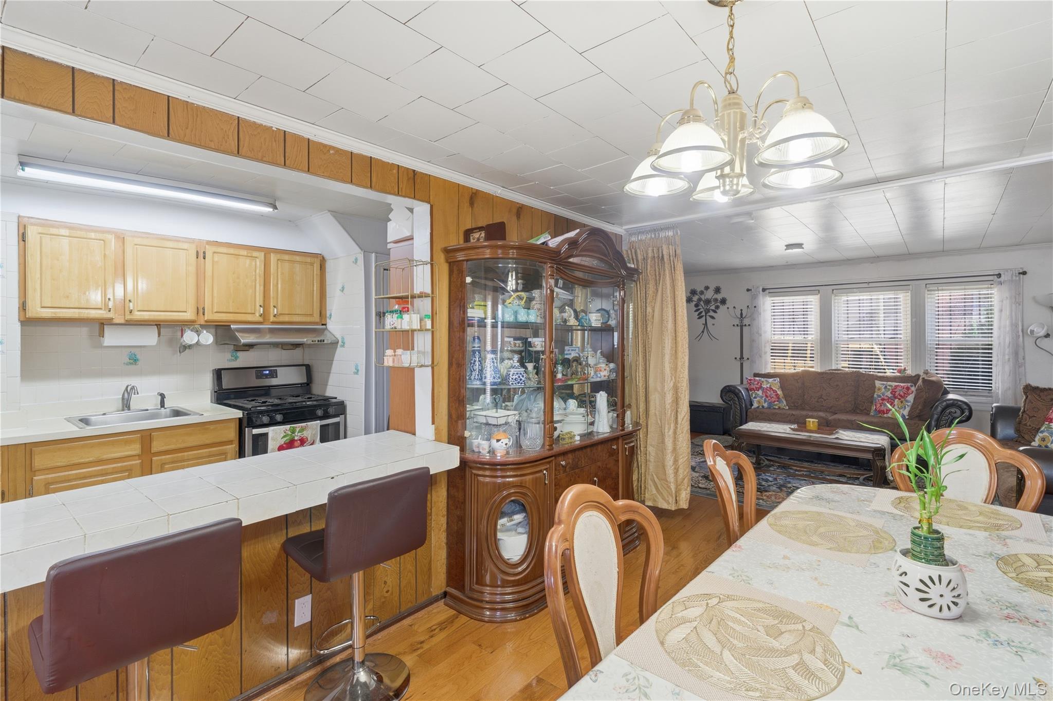 #8 photo, 8840 207th Street, Queens Village , NY 11427