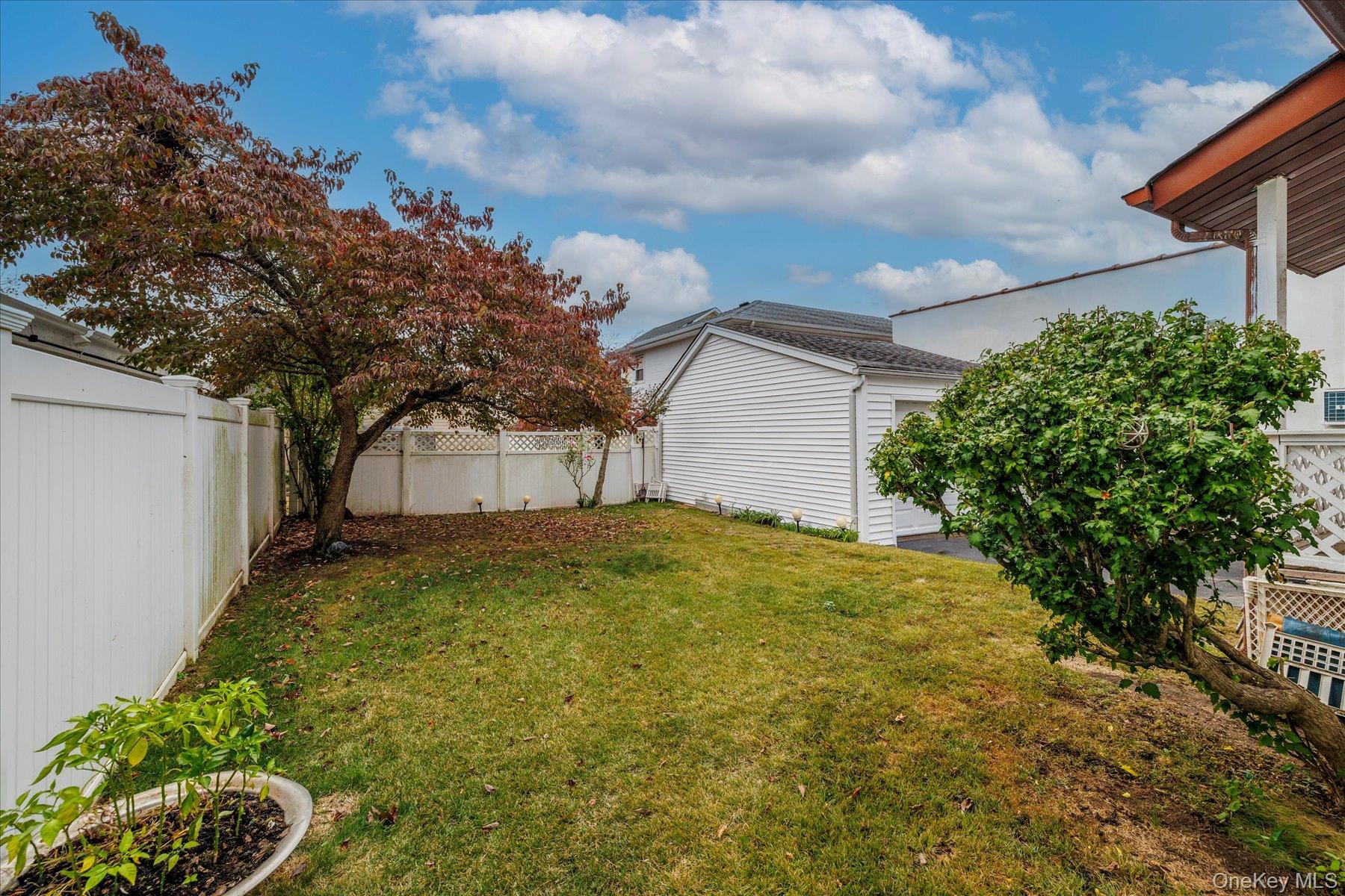 #19 photo, 2848 Woods Avenue, ナッソー郡 Oceanside , NY 11572