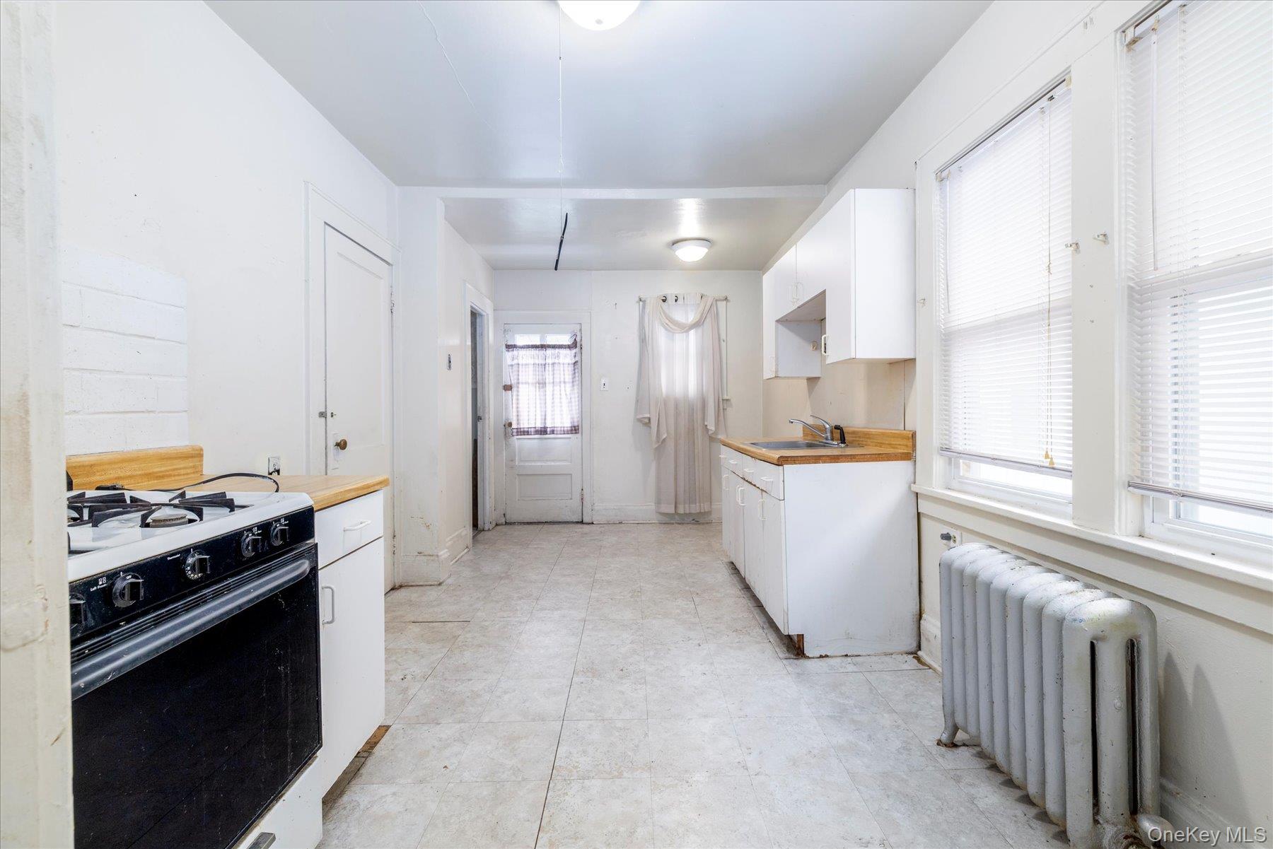 #7 photo, 2848 Woods Avenue, ナッソー郡 Oceanside , NY 11572