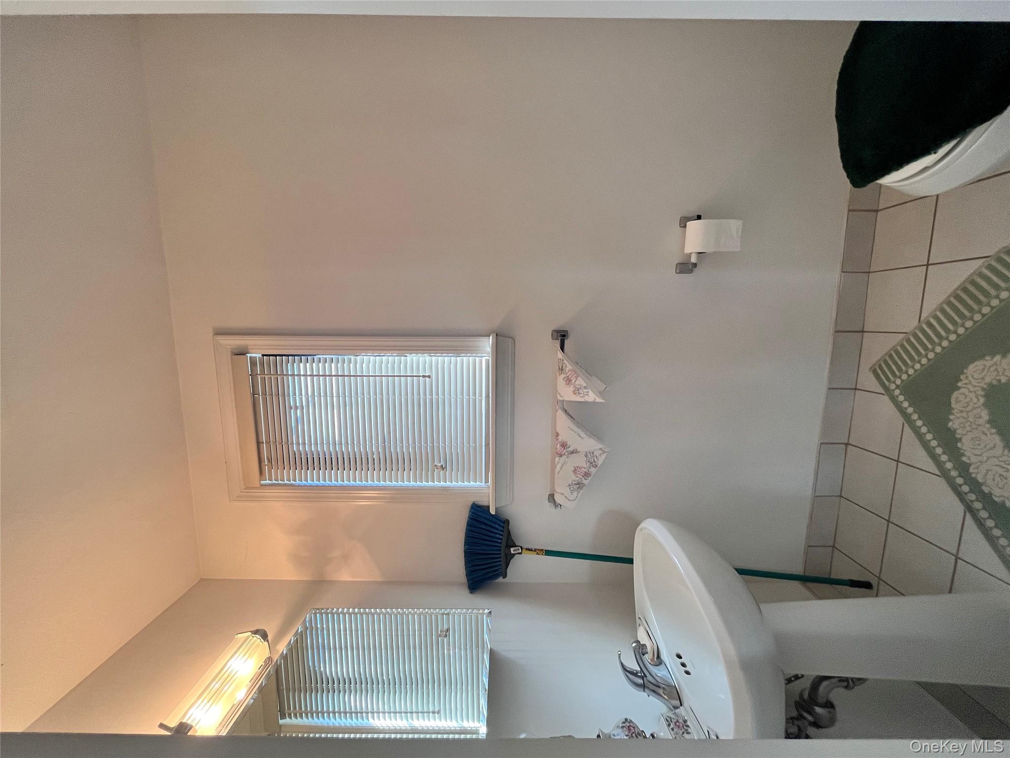 #13 photo, 168-15 Powells Cove Blvd, クイーンズ区 Beechhurst , NY 11357