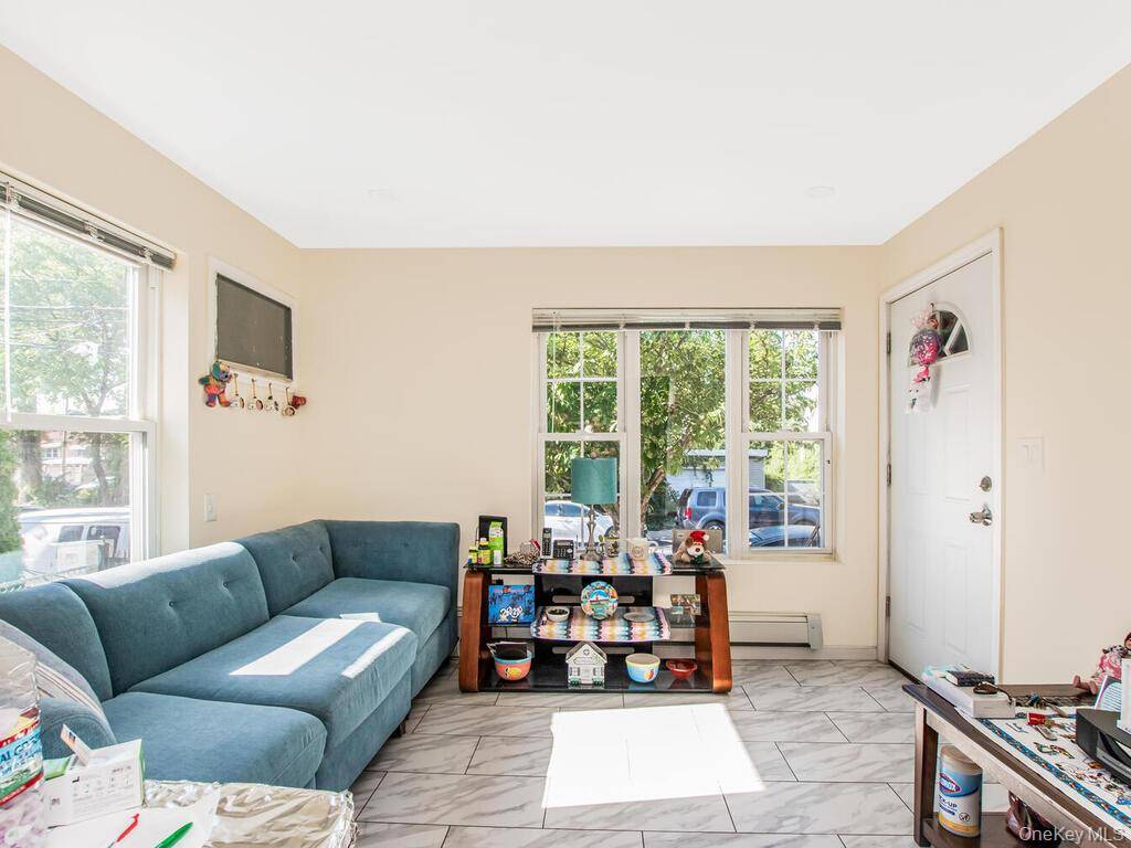 #24 photo, 1283 E 223rd Street, ブロンクス区 Edenwald , NY 10466