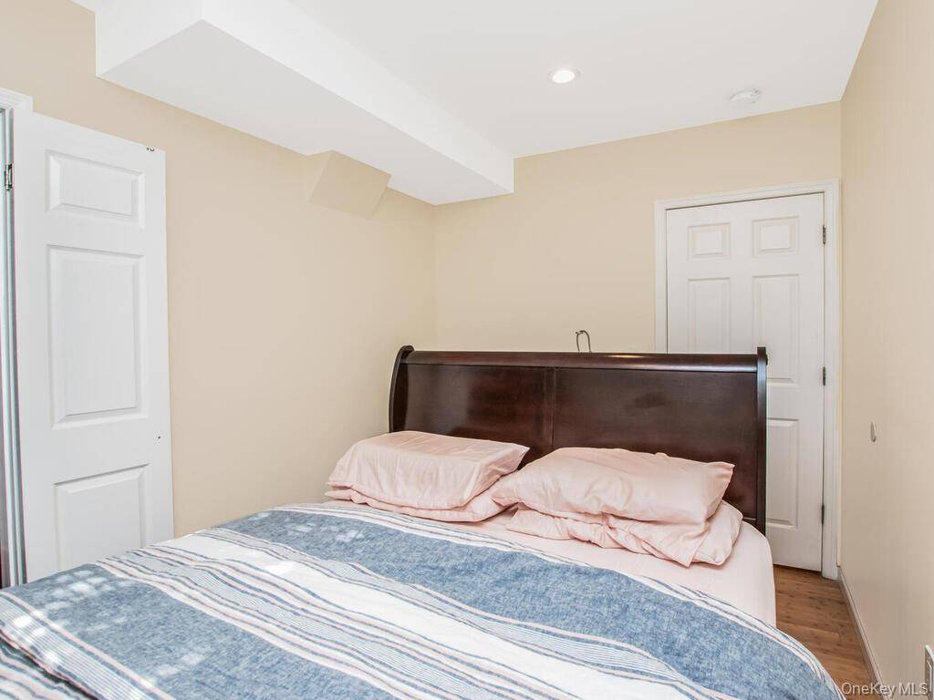 #26 photo, 1283 E 223rd Street, ブロンクス区 Edenwald , NY 10466