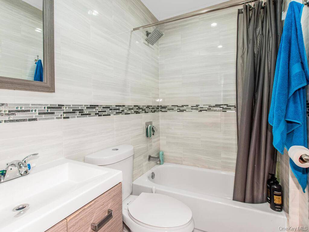 #36 photo, 1283 E 223rd Street, ブロンクス区 Edenwald , NY 10466