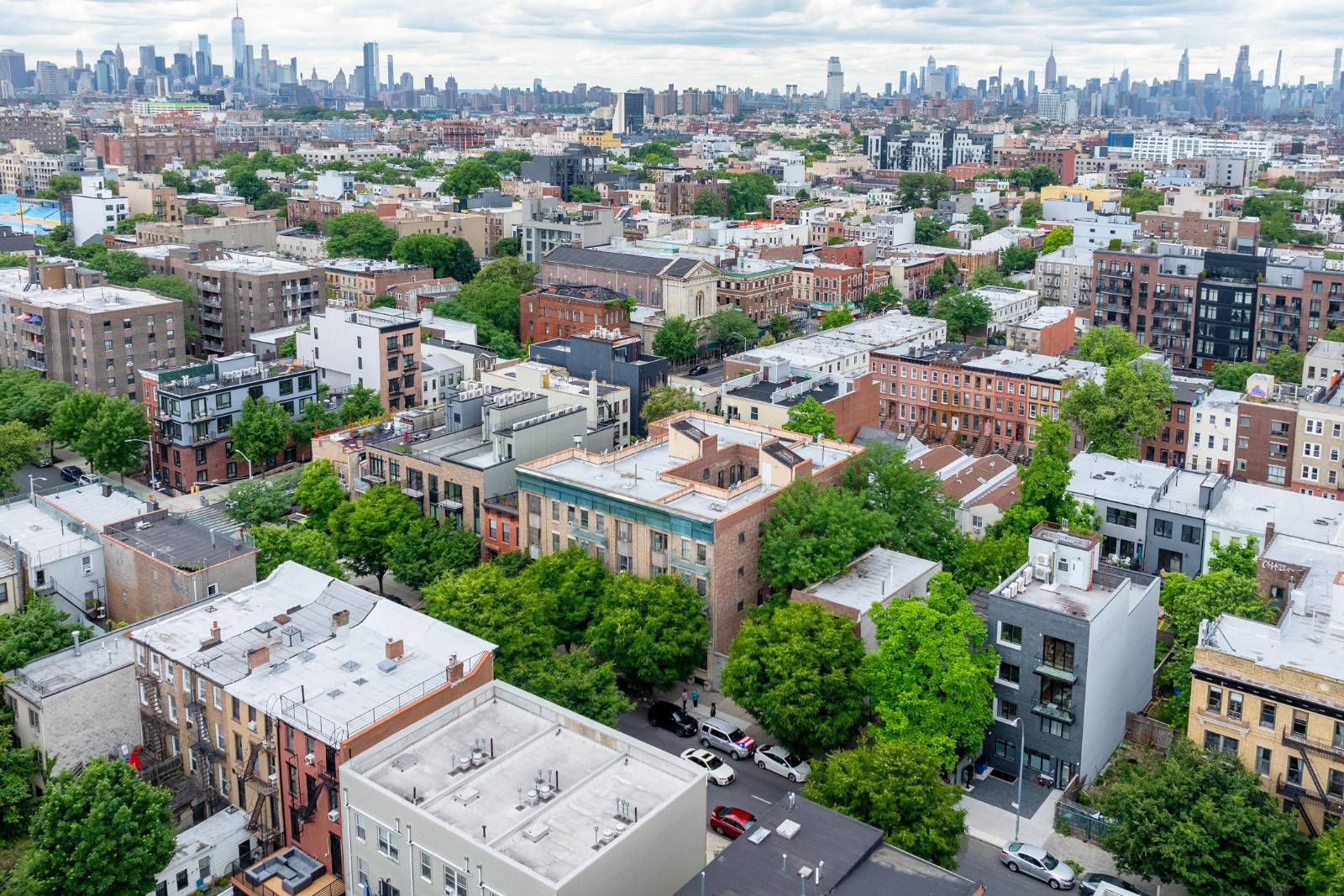 #2 photo, 709 Lafayette Avenue, ブルックリン区 Bedford-Stuyvesant , NY 11221