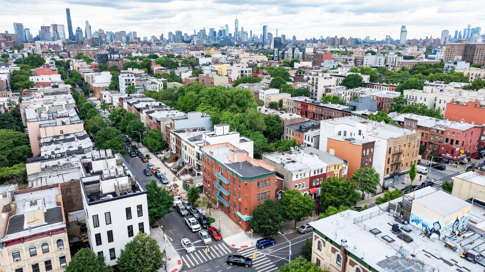 #1 photo, 201 Pulaski Street, ブルックリン区 Bedford-Stuyvesant , NY 11205