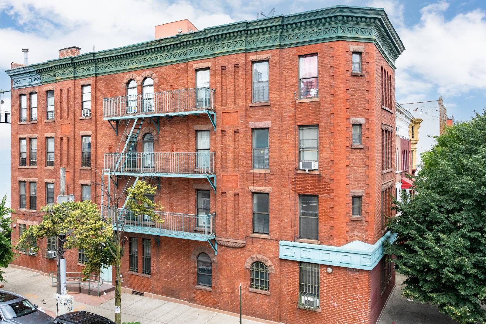 #3 photo, 201 Pulaski Street, ブルックリン区 Bedford-Stuyvesant , NY 11205