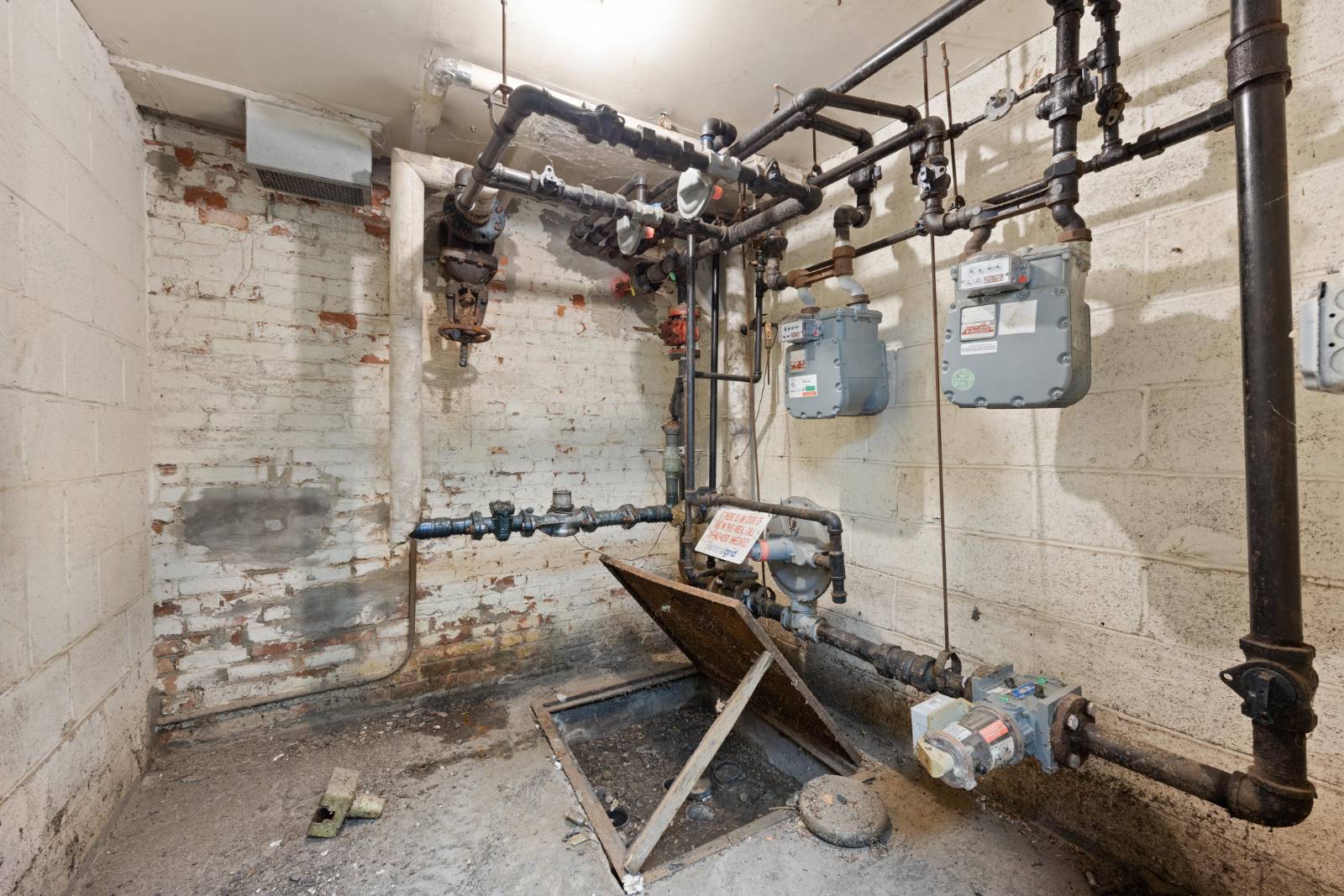 #9 photo, 327 Franklin Avenue, ブルックリン区 Bedford-Stuyvesant , NY 11238