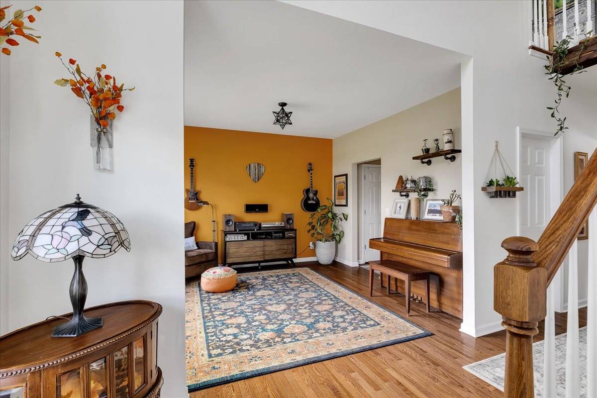 #5 photo, 13 Coronado Way, Malta , NY 12020