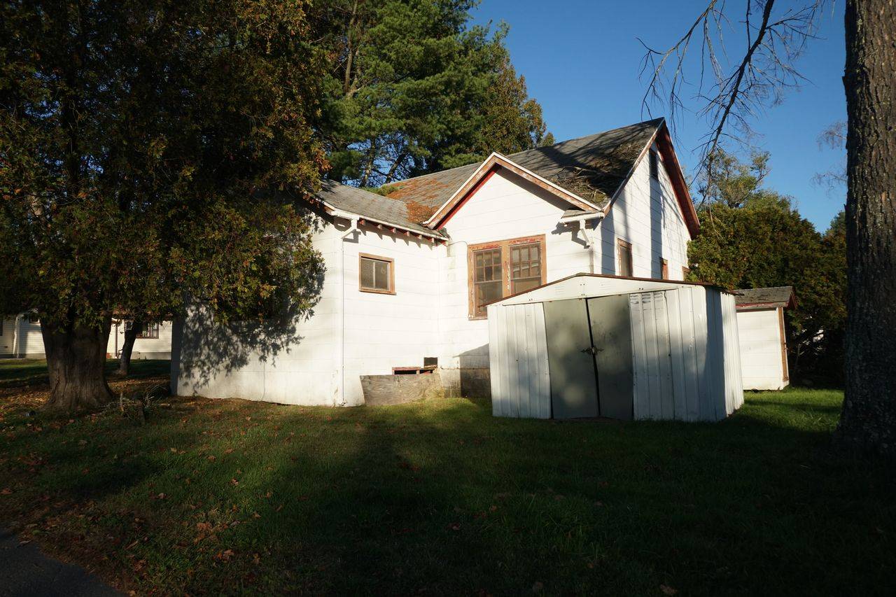 #6 photo, 9 West End Ave, Loch Sheldrake , NY 12759
