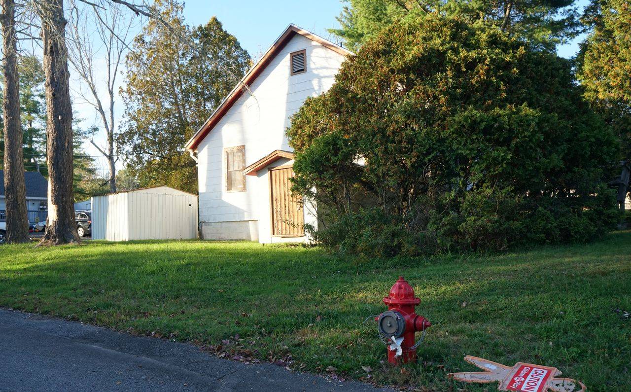 #7 photo, 9 West End Ave, Loch Sheldrake , NY 12759