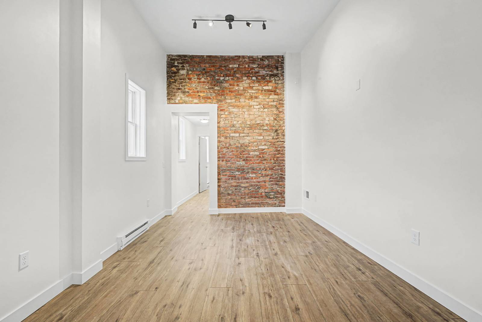 #6 photo, 414 Union Street, #B, Schenectady , NY 12305