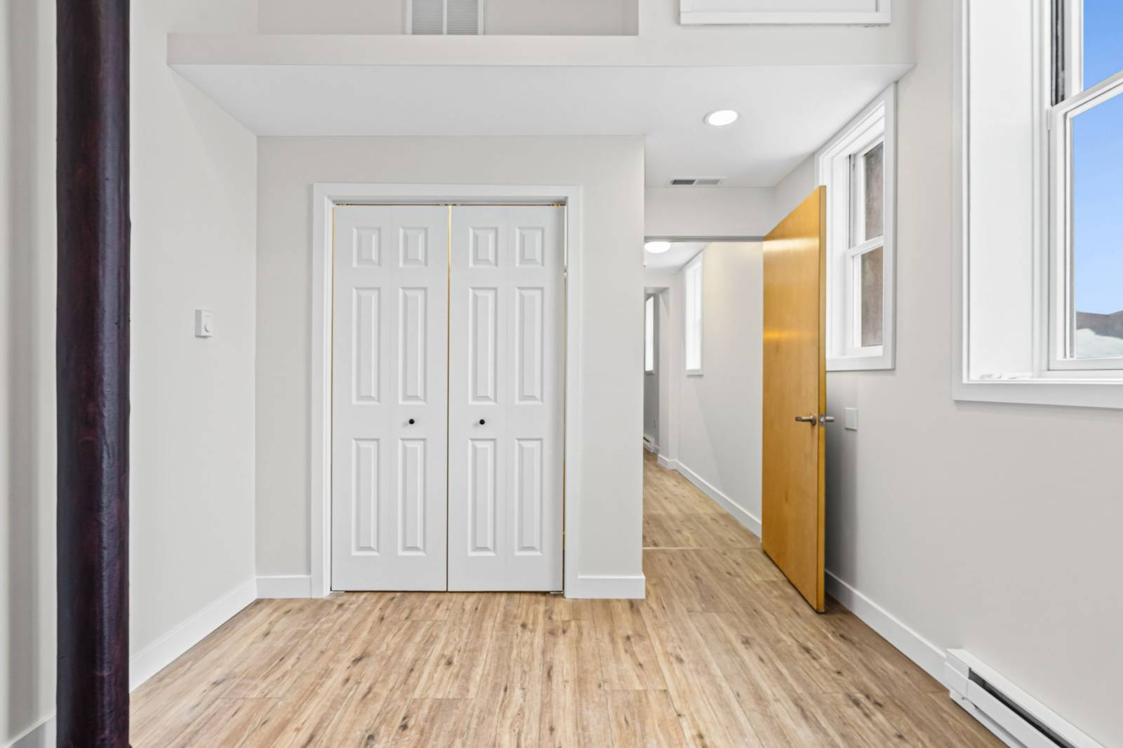 #7 photo, 414 Union Street, #B, Schenectady , NY 12305