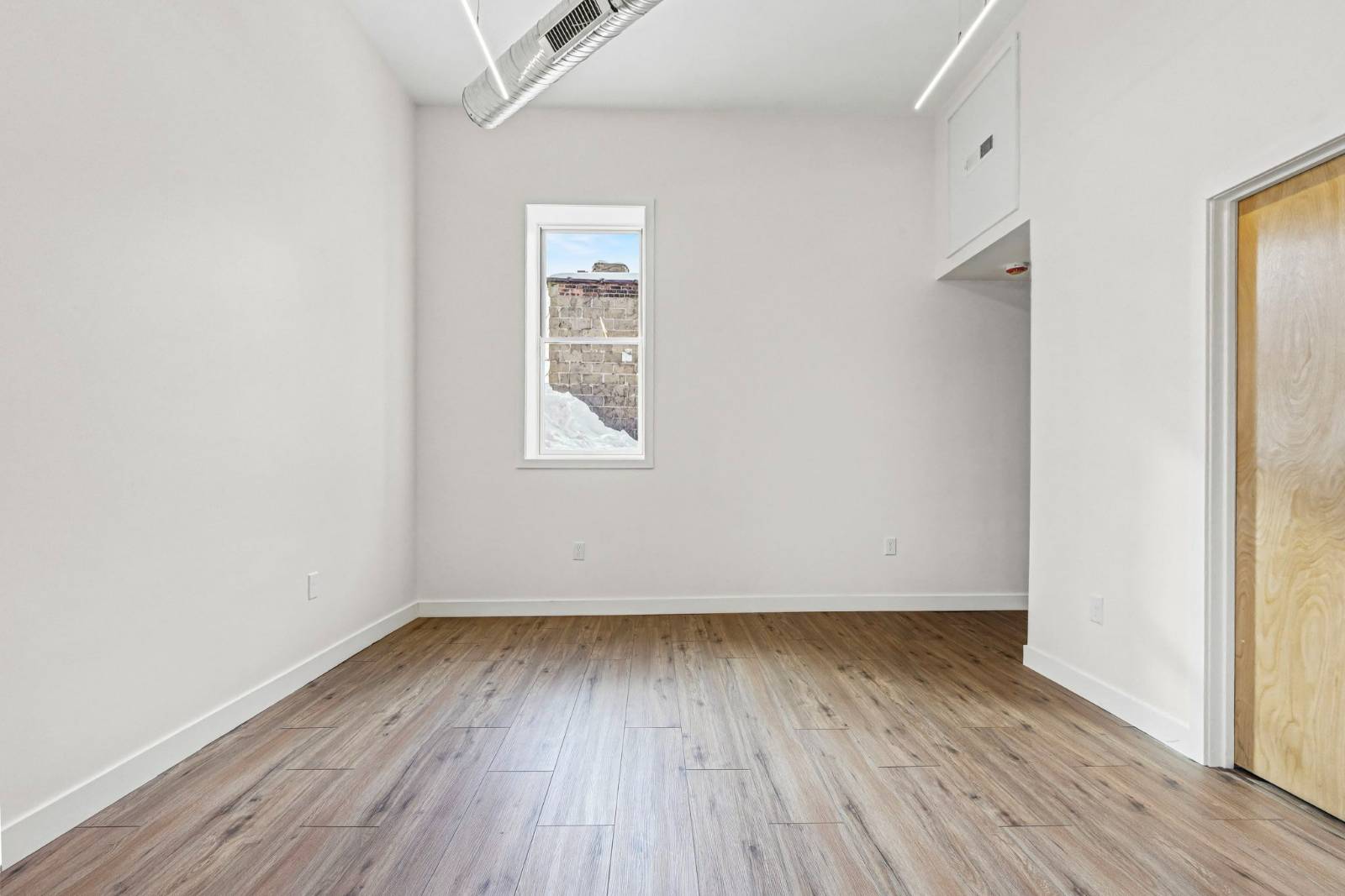 #13 photo, 414 Union Street, #C, Schenectady , NY 12305