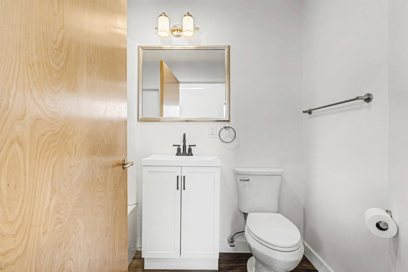 #14 photo, 414 Union Street, #C, Schenectady , NY 12305