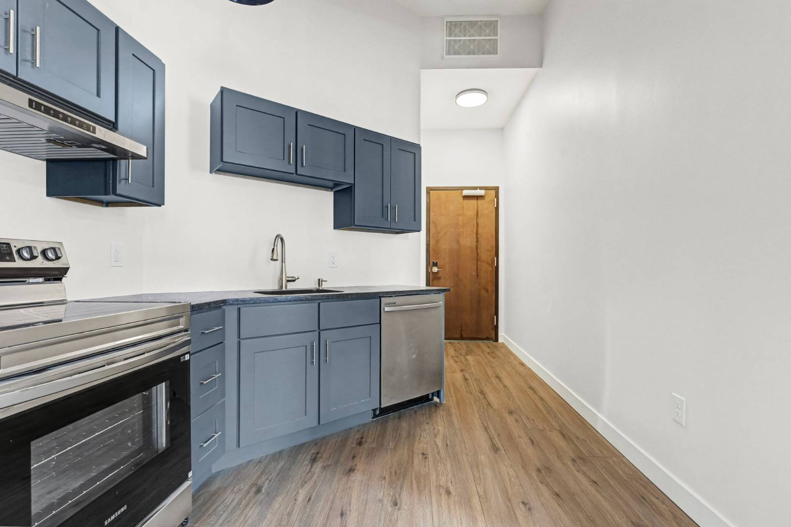 #3 photo, 414 Union Street, #C, Schenectady , NY 12305