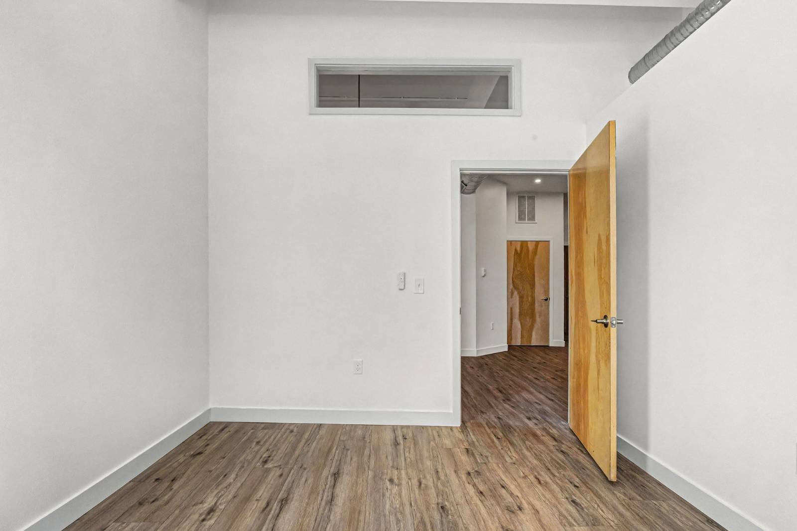 #12 photo, 414 Union Street, #D, Schenectady , NY 12305