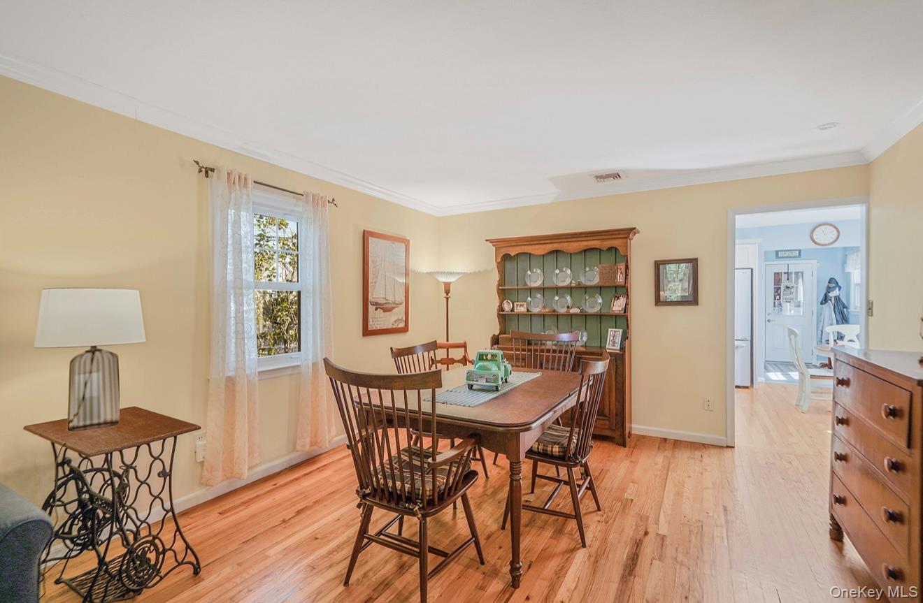 #10 photo, 50 Head Of The Neck Road, サフォーク郡 Bellport , NY 11713