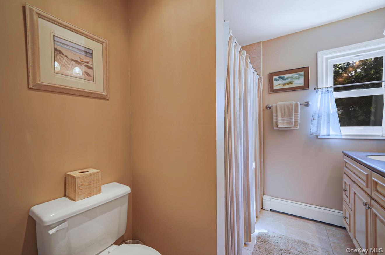 #17 photo, 50 Head Of The Neck Road, サフォーク郡 Bellport , NY 11713