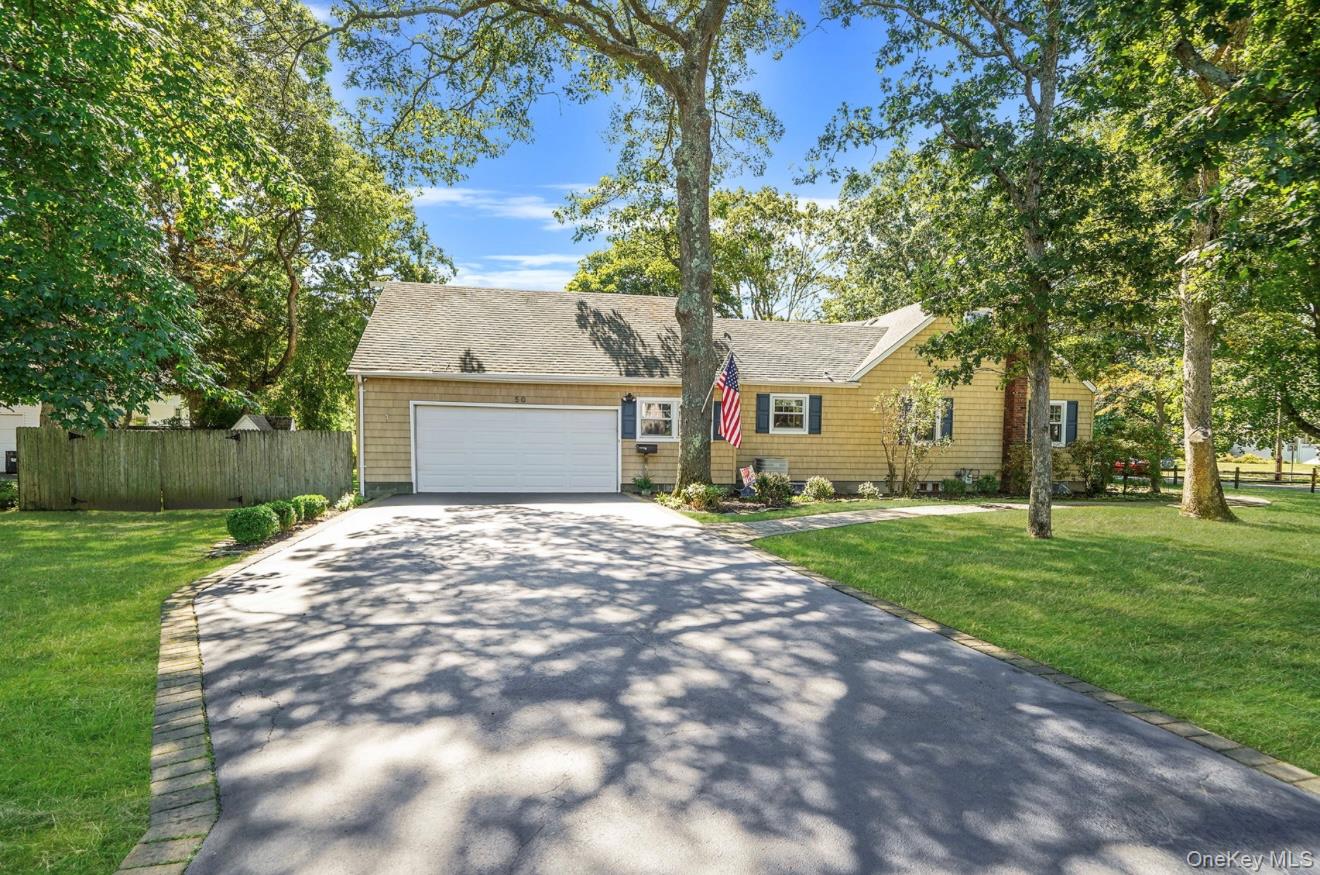 #2 photo, 50 Head Of The Neck Road, サフォーク郡 Bellport , NY 11713