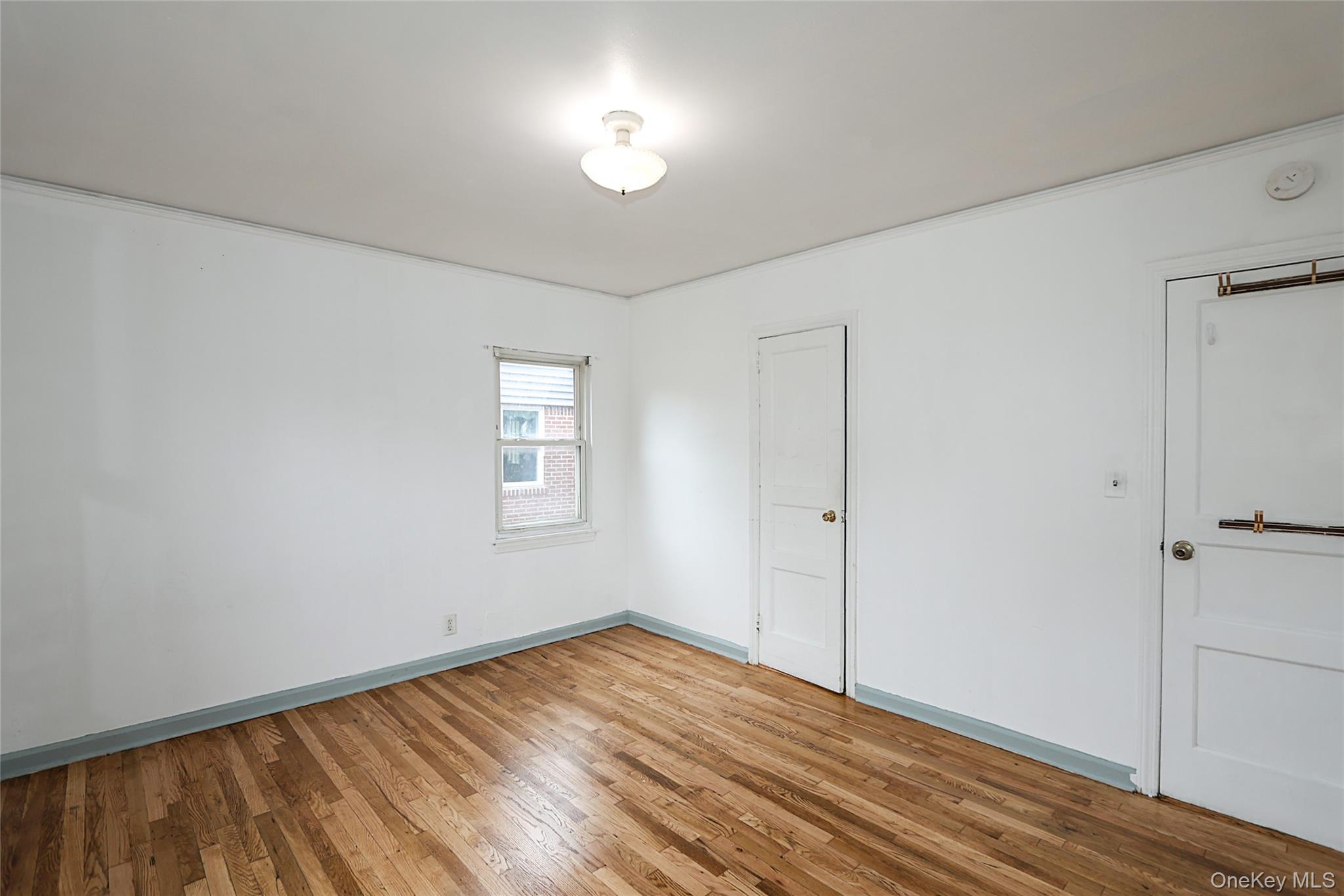 #13 photo, 33 Cherry Lane, Carle Place , NY 11514