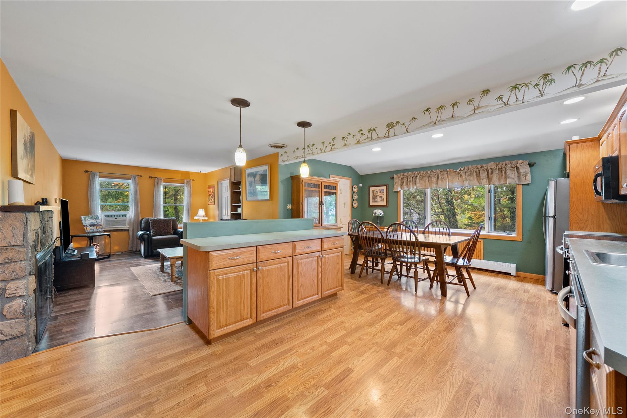 #6 photo, 23 Oakland Avenue, サフォーク郡 Rocky Point , NY 11778