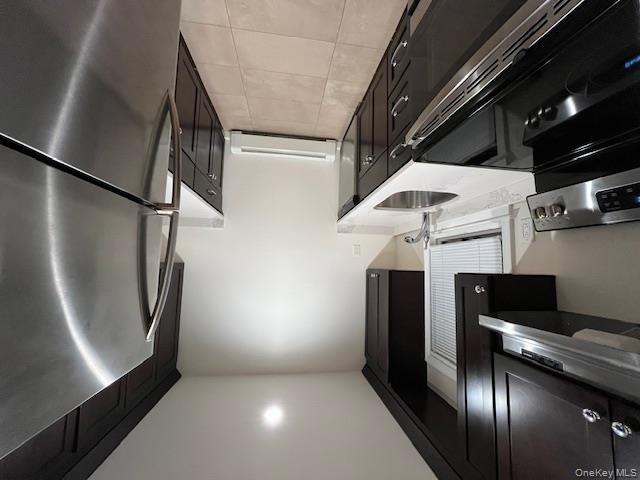 #4 photo, 100 Manhasset Avenue, Port Washington , NY 11050