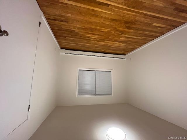 #8 photo, 100 Manhasset Avenue, Port Washington , NY 11050