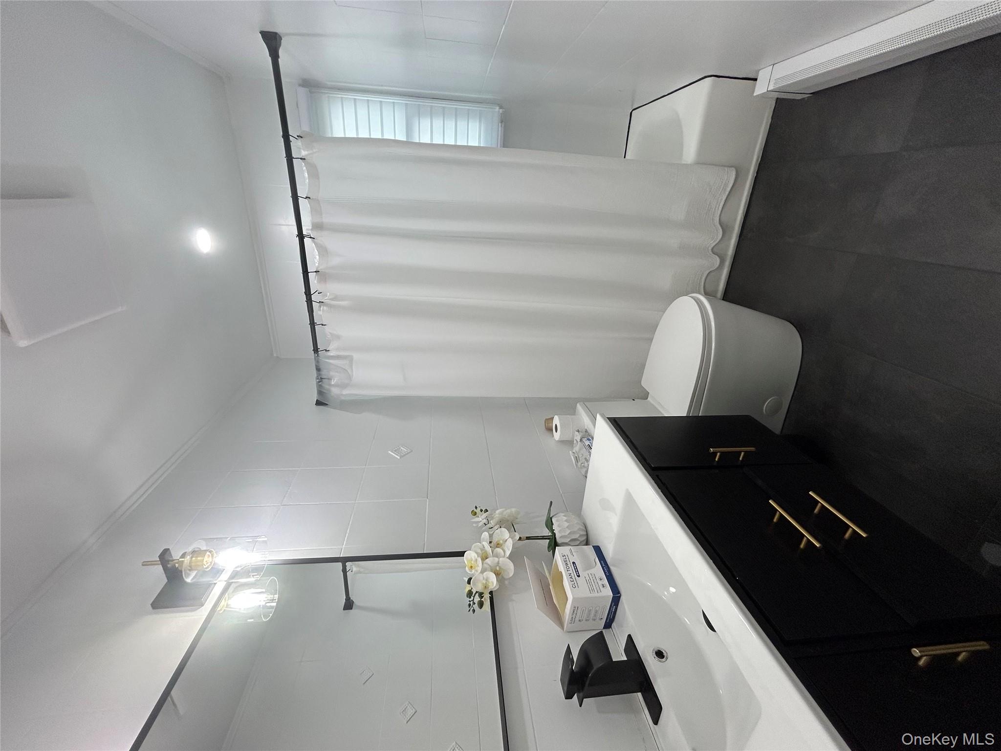 #19 photo, 47 Shelburne Road, Yonkers , NY 10710